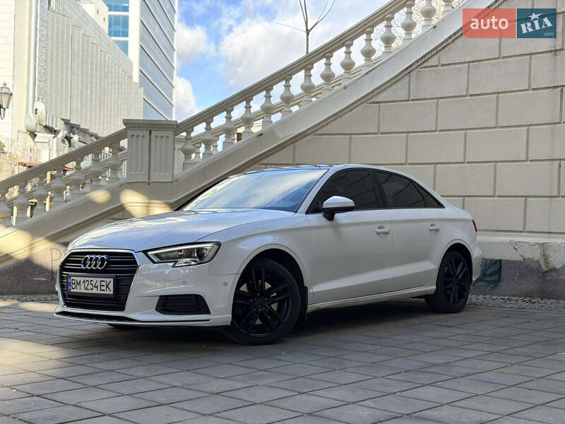 Седан Audi A3 2014 в Одесі