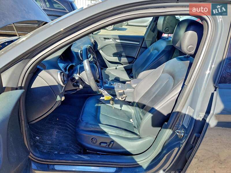 Седан Audi A3 2016 в Львове