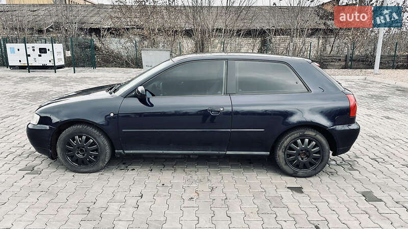 Хэтчбек Audi A3 1998 в Кривом Роге