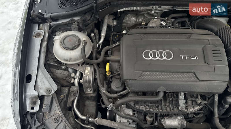 Седан Audi A3 2017 в Ізюмі