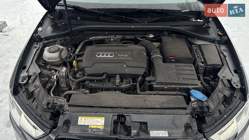 Седан Audi A3 2017 в Ізюмі