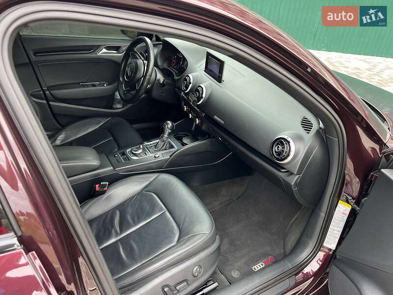 Седан Audi A3 2014 в Киеве