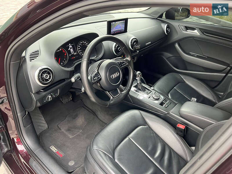 Седан Audi A3 2014 в Киеве