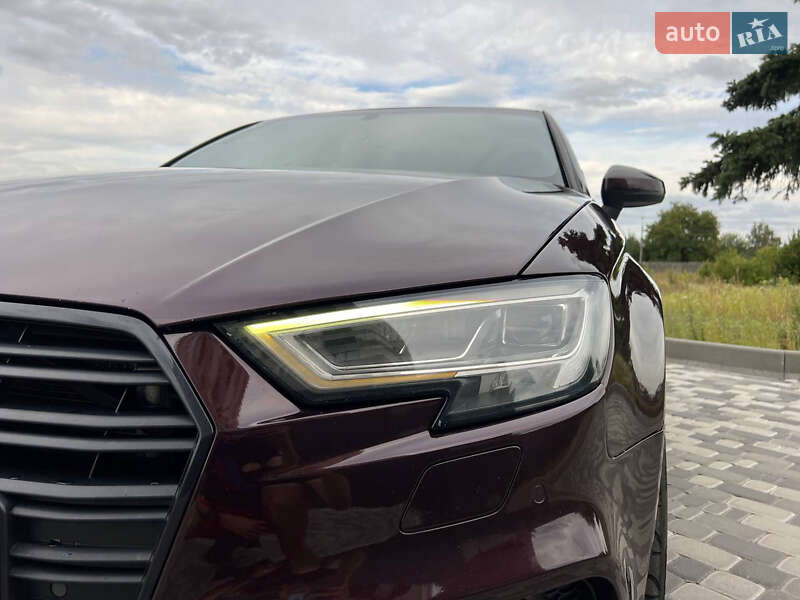 Седан Audi A3 2014 в Киеве