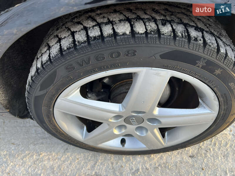 Хэтчбек Audi A3 2009 в Луцке