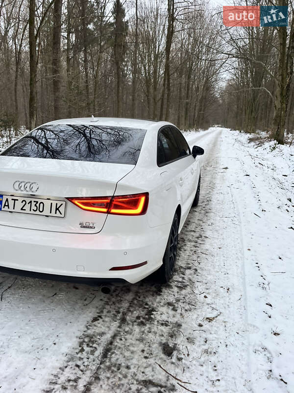 Седан Audi A3 2016 в Ивано-Франковске