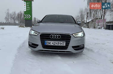 Хетчбек Audi A3 2015 в Ірпені