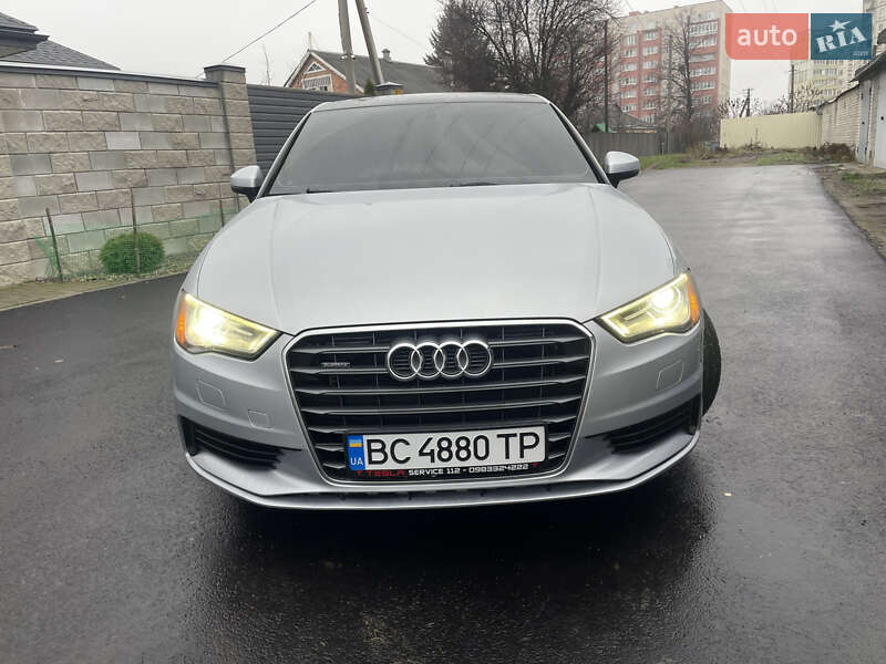 Седан Audi A3 2015 в Харькове