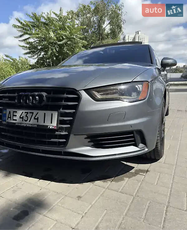 Седан Audi A3 2016 в Тернополе