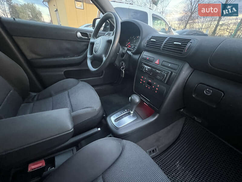 Хетчбек Audi A3 2002 в Коломиї