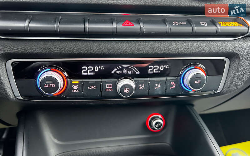 Седан Audi A3 2015 в Львове