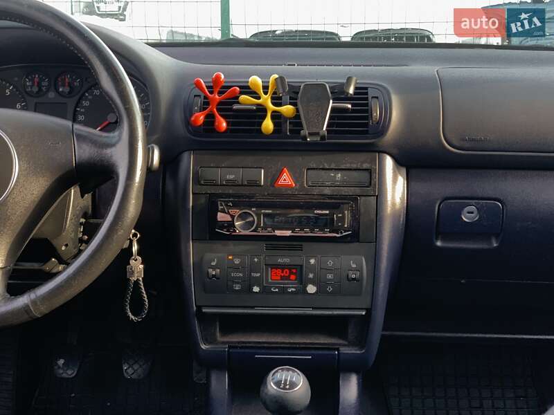 Хэтчбек Audi A3 2002 в Бердичеве