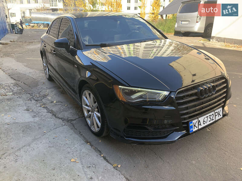 Седан Audi A3 2014 в Киеве