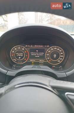 Седан Audi A3 2018 в Кропивницком