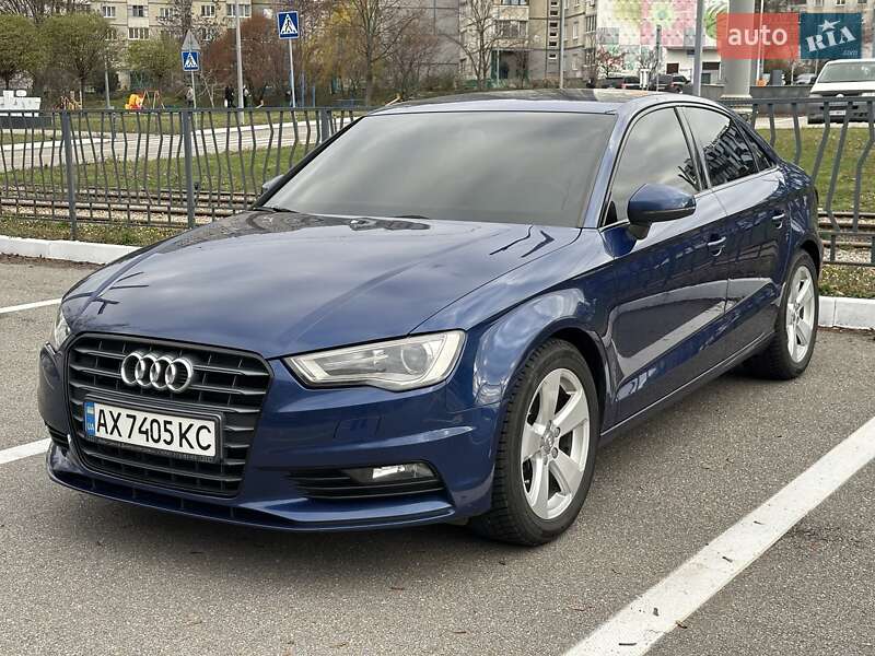 Седан Audi A3 2014 в Харькове