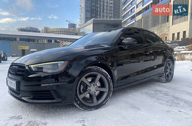 Седан Audi A3 2015 в Киеве