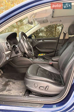 Седан Audi A3 2014 в Львове