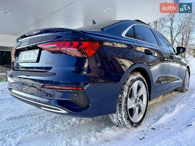 Седан Audi A3 2022 в Днепре