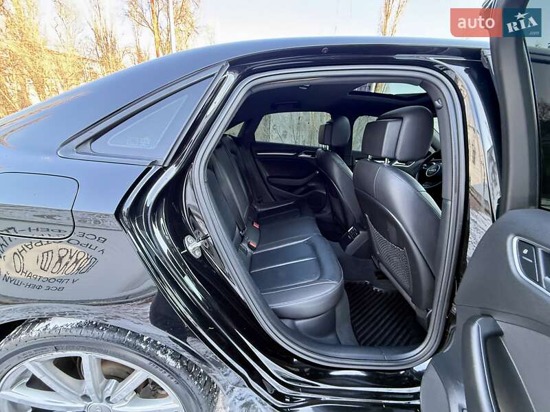 Седан Audi A3 2016 в Одессе