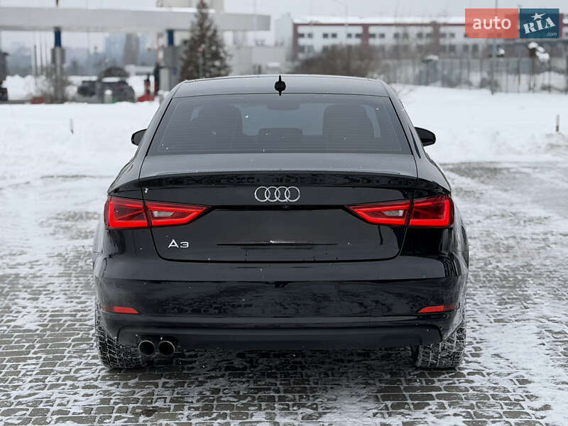 Седан Audi A3 2016 в Харькове