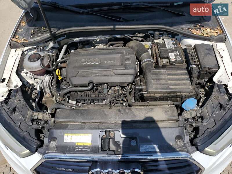 Седан Audi A3 2019 в Киеве