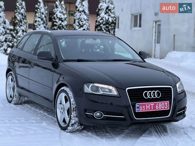 Хэтчбек Audi A3 2009 в Староконстантинове