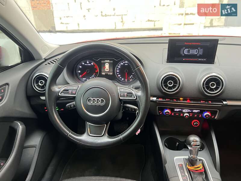 Хэтчбек Audi A3 2015 в Хмельницком