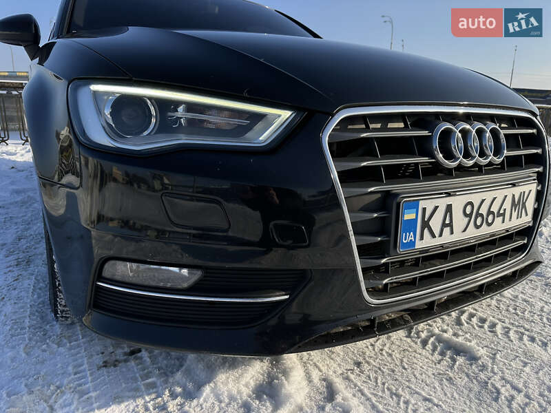 Хетчбек Audi A3 2016 в Києві