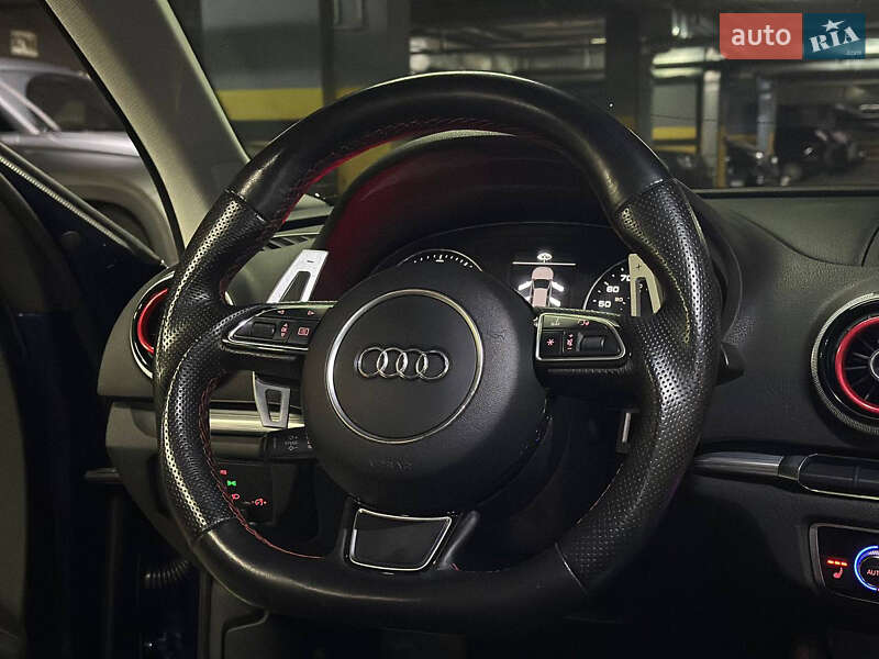 Седан Audi A3 2014 в Днепре