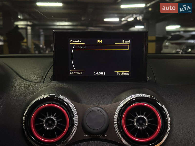 Седан Audi A3 2014 в Днепре