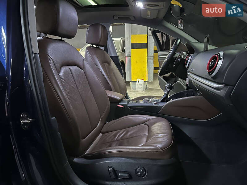 Седан Audi A3 2014 в Днепре