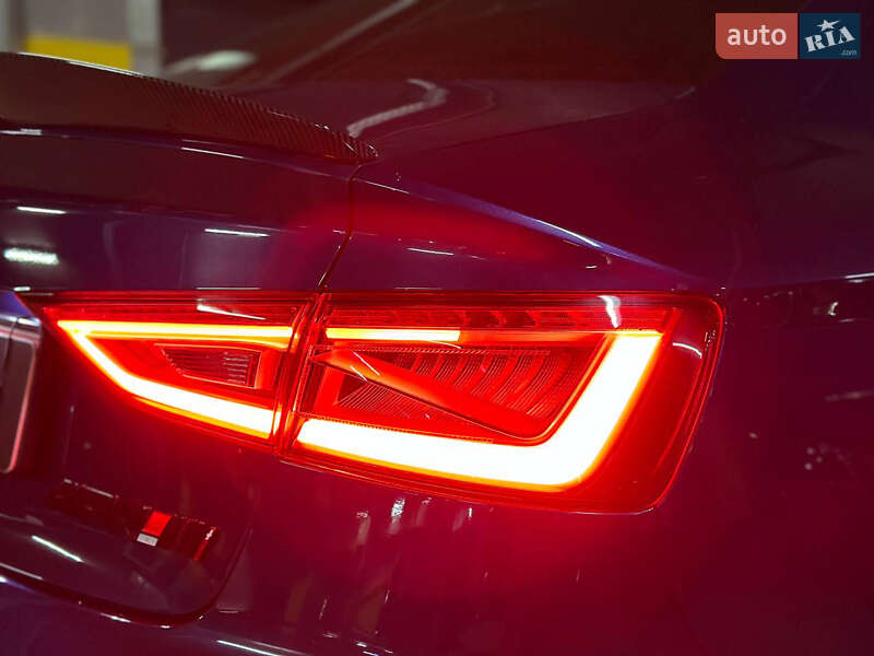 Седан Audi A3 2014 в Днепре