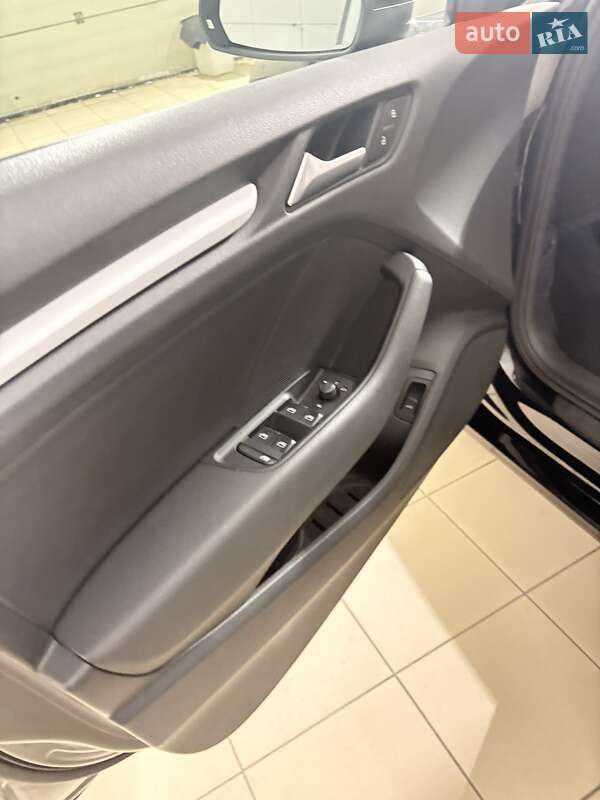 Седан Audi A3 2016 в Києві