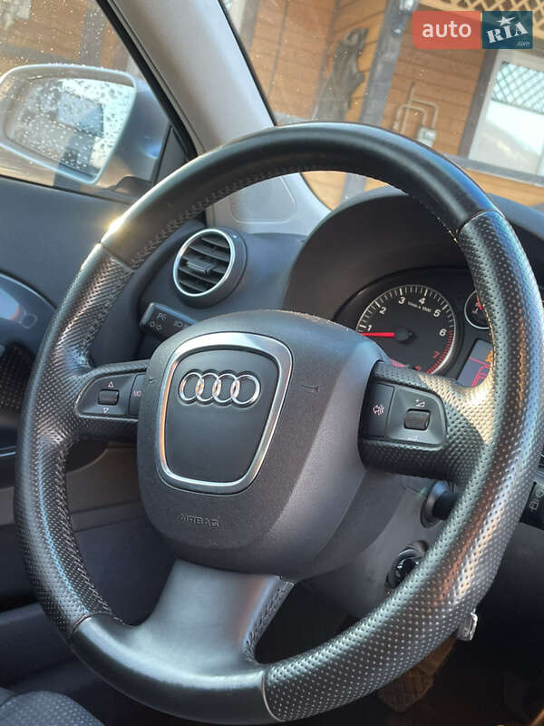 Хэтчбек Audi A3 2008 в Долине