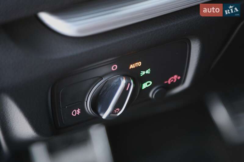 Седан Audi A3 2014 в Харкові