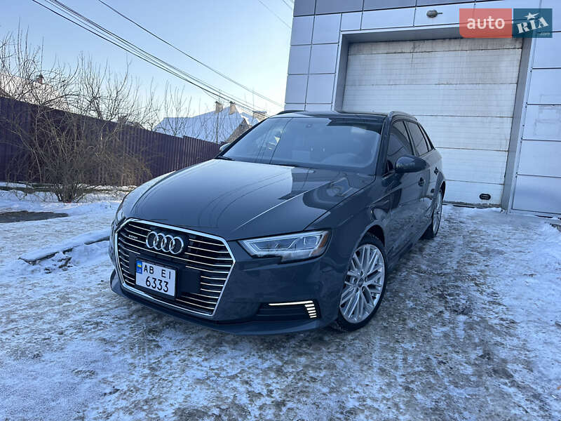 Хэтчбек Audi A3 2018 в Виннице фото 5 Хэтчбек Audi A3 2018 в Виннице