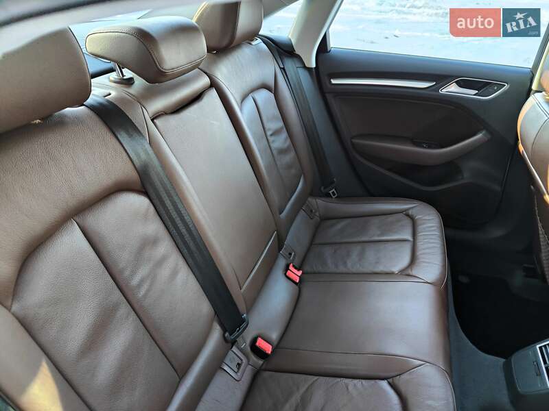 Седан Audi A3 2015 в Києві