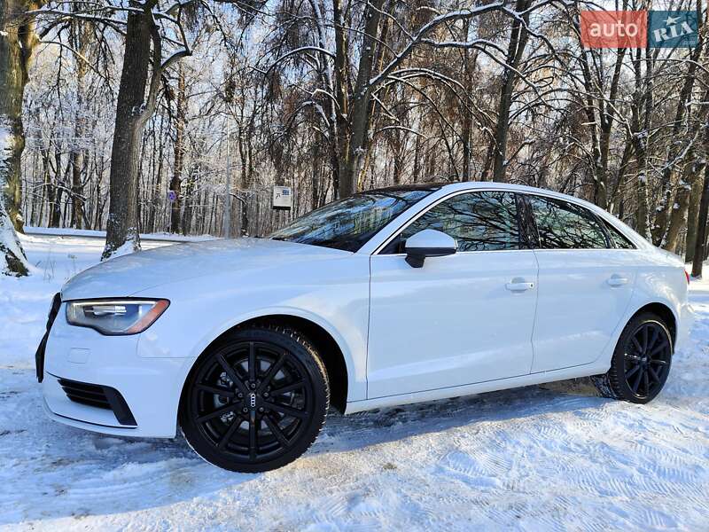 Седан Audi A3 2015 в Києві