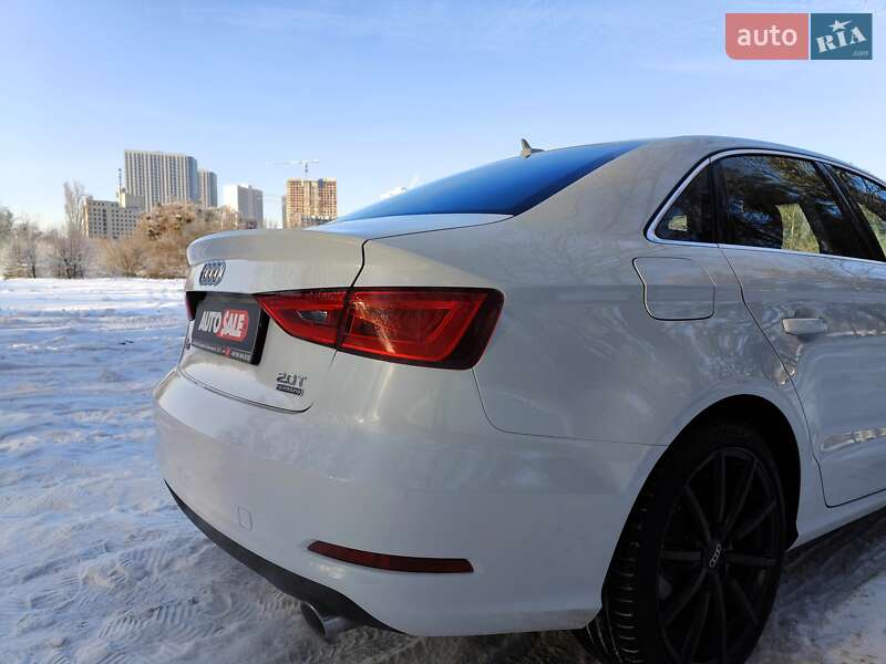 Седан Audi A3 2015 в Києві