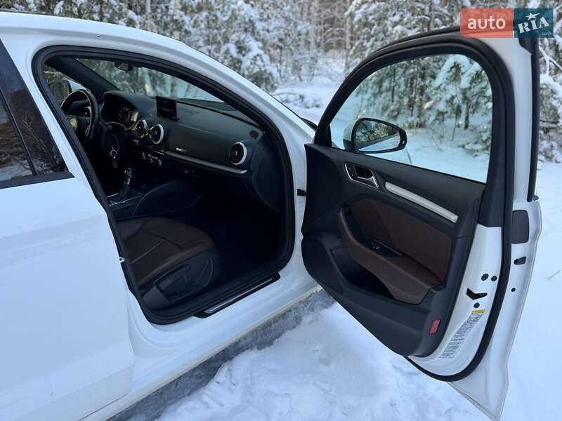 Седан Audi A3 2017 в Києві