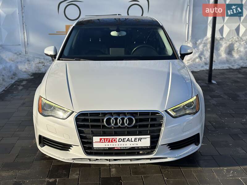 Седан Audi A3 2014 в Киеве