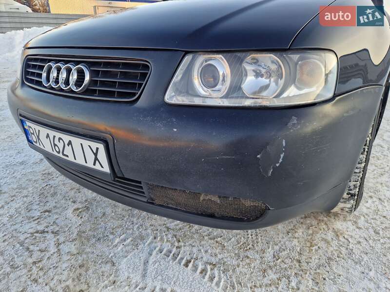 Хэтчбек Audi A3 2001 в Ровно