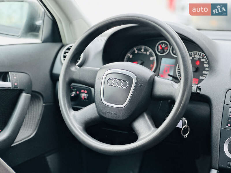 Хэтчбек Audi A3 2005 в Харькове фото 25 Хэтчбек Audi A3 2005 в Харькове
