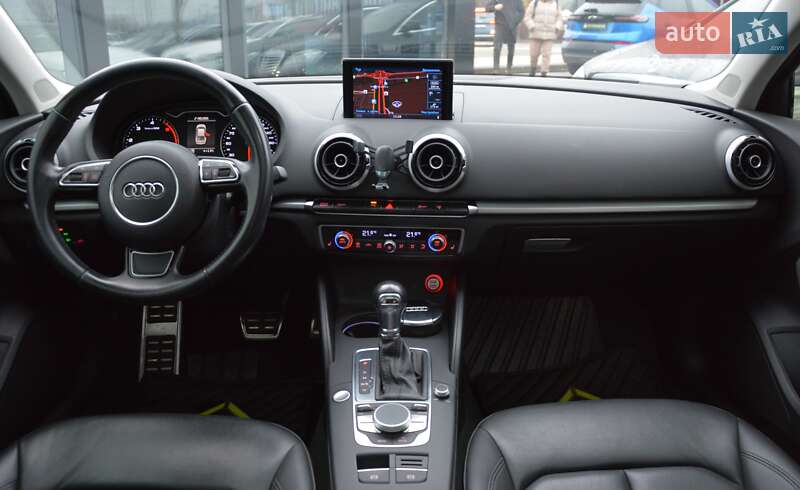 Седан Audi A3 2016 в Киеве фото 26 Седан Audi A3 2016 в Киеве