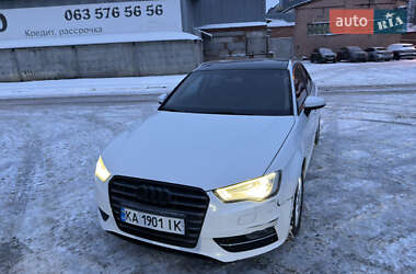 Хэтчбек Audi A3 2016 в Киеве