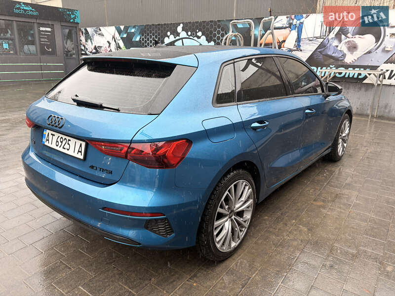 Хэтчбек Audi A3 2021 в Ивано-Франковске