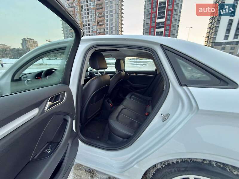 Седан Audi A3 2016 в Киеве фото 10 Седан Audi A3 2016 в Киеве