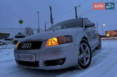 Хэтчбек Audi A3 2004 в Кропивницком