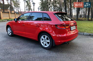 Хэтчбек Audi A3 2016 в Киеве