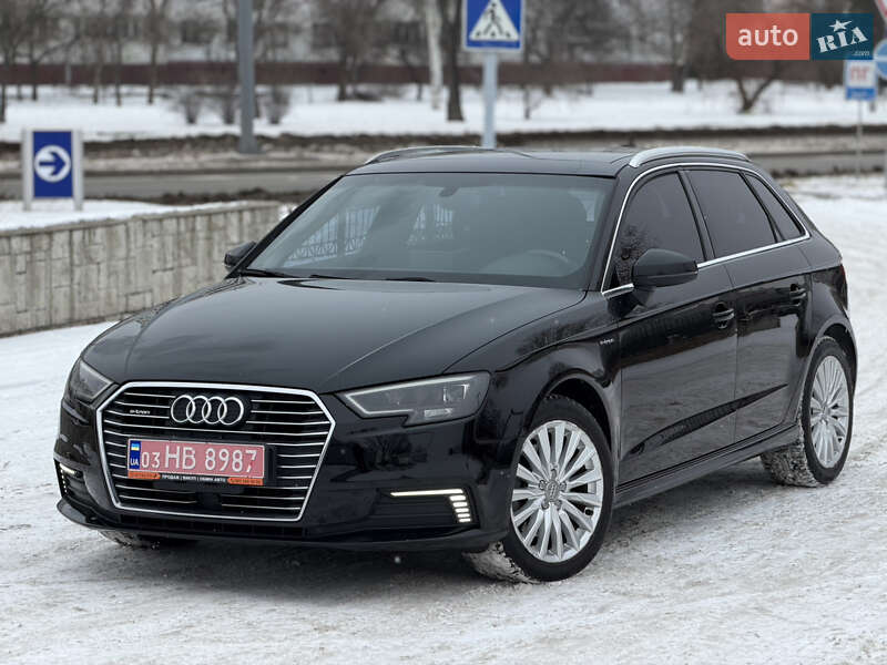 Хетчбек Audi A3 2016 в Запоріжжі фото 5 Хетчбек Audi A3 2016 в Запоріжжі